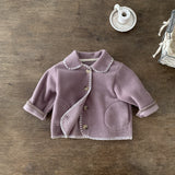 Pin Coat Jumper für Babys – Warmer Baby-Mantel mit dekorativen Nähten