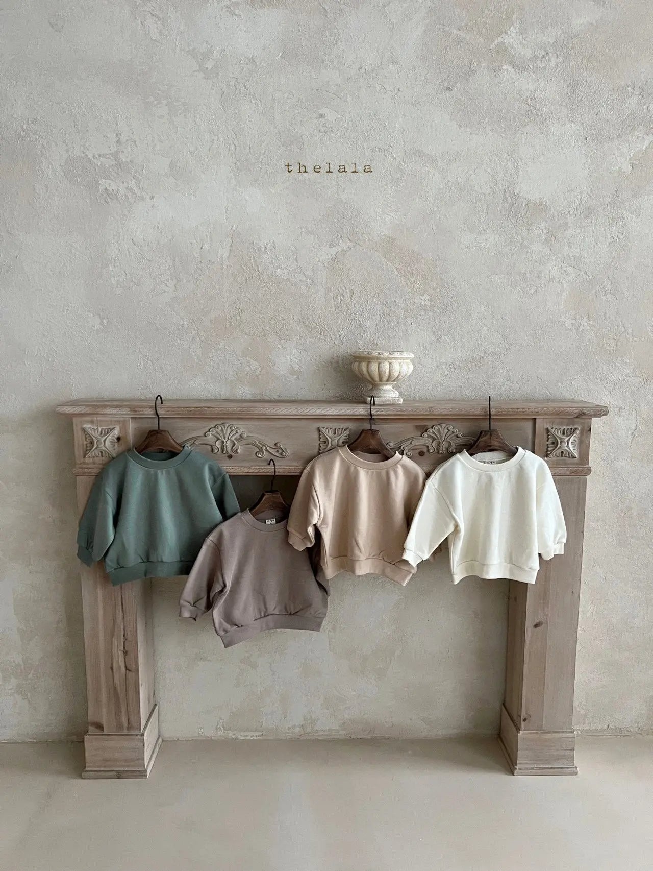 Mono Sweatshirt Lala